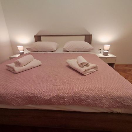 Apartment Roncevic Врси Экстерьер фото