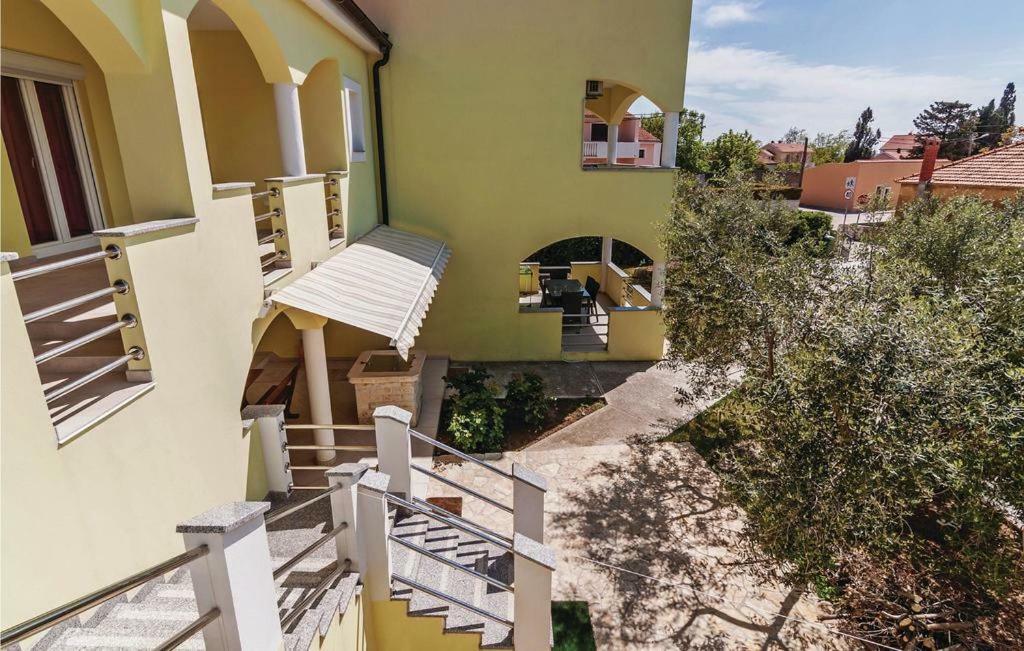 Apartment Roncevic Врси Экстерьер фото
